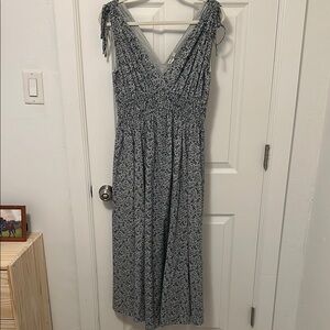 Madewell Navy and White V-Neck Sundress